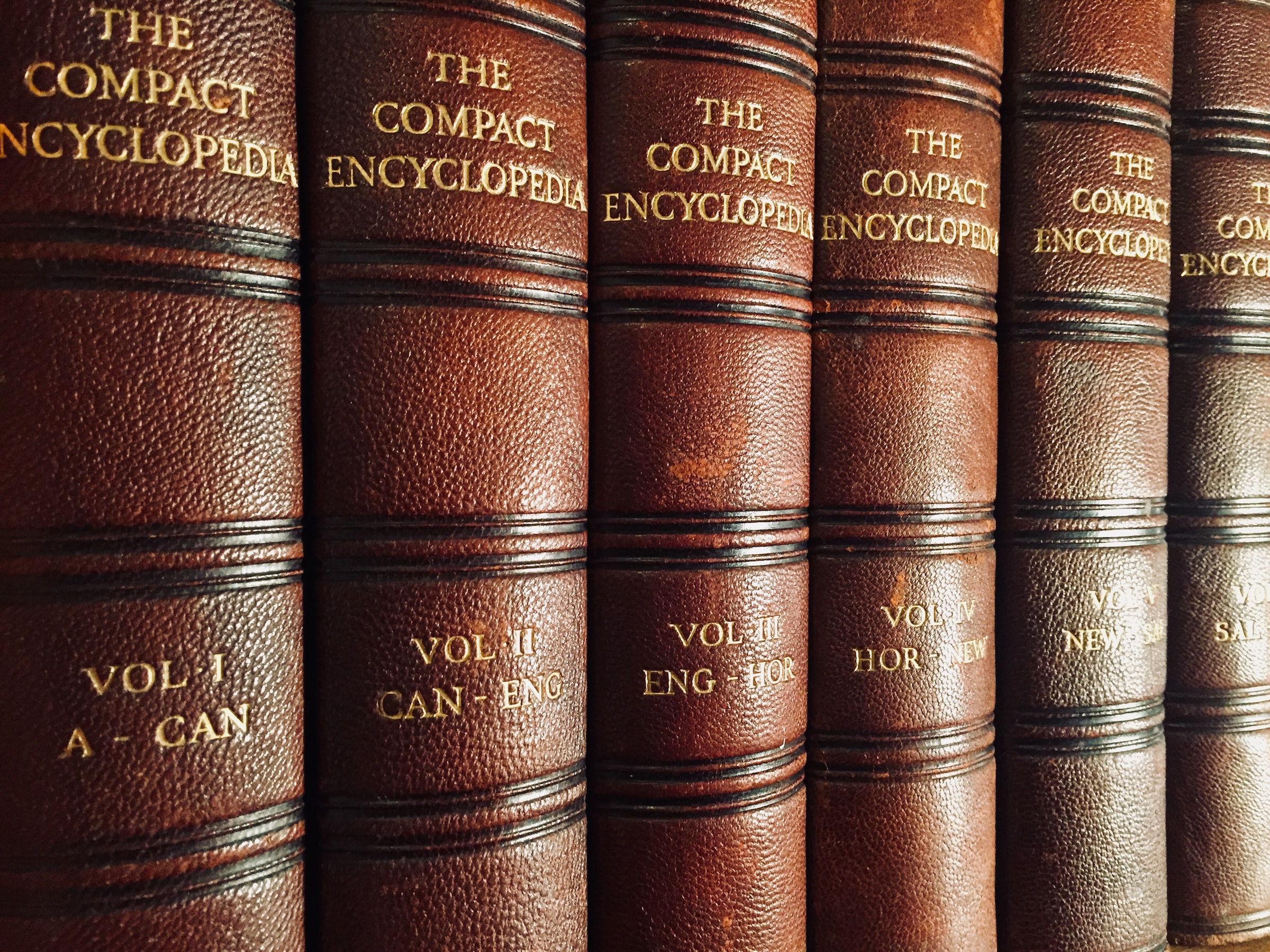 Encyclopedia Britannica stops printing, for good